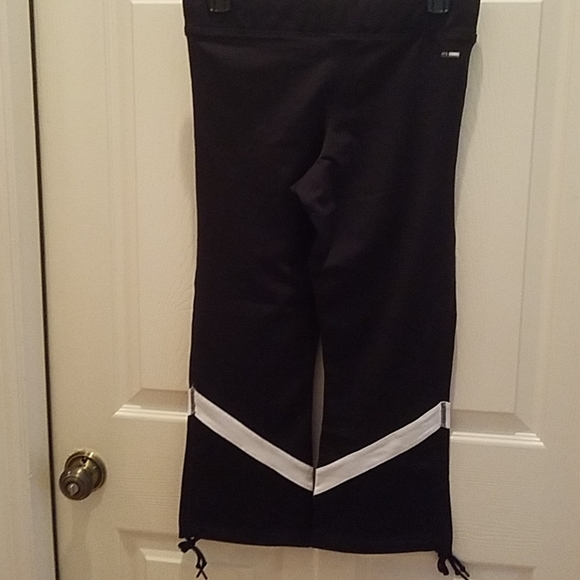 ADIDAS capri pants-NWOT - Picture 2 of 3
